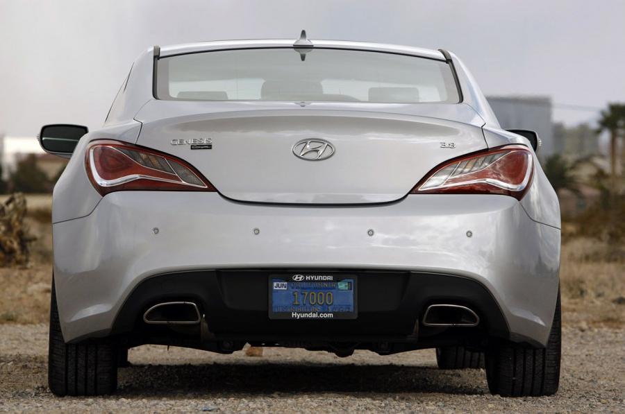  Hyundai Genesis Coupe 2013 года  (фото 5 из 76)